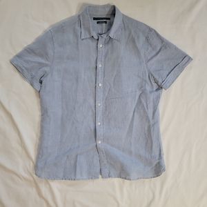 Used Short sleeve buttons down blue shirt